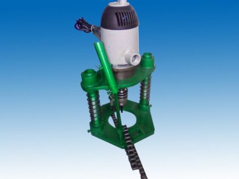 点击查看详细信息<br>标题：开孔机 阅读次数：3443